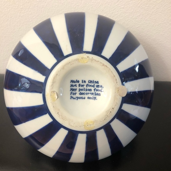 Vintage Decorative large Striped Blue and White Glass Flower Vase narrow top - Picture 7 of 7